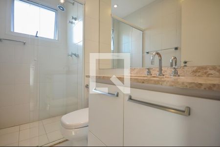 Apartamento à venda com 200m², 3 quartos e 3 vagasBanheiro Suíte 1