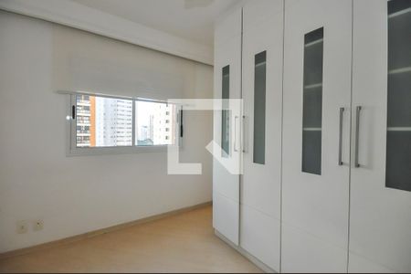 Apartamento à venda com 200m², 3 quartos e 3 vagasSuíte 2