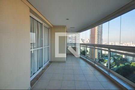 Apartamento à venda com 200m², 3 quartos e 3 vagasVaranda