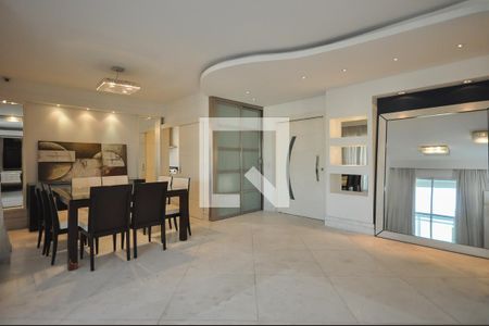 Apartamento à venda com 200m², 3 quartos e 3 vagasSala