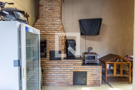 Casa à venda com 320m², 4 quartos e 6 vagas Casa à venda com 320m², 4 quartos e 6 vagasEspaço Gourmet
