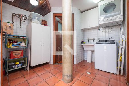 Casa à venda com 180m², 3 quartos e 2 vagasÁrea de Serviço