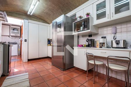 Casa à venda com 180m², 3 quartos e 2 vagasCozinha