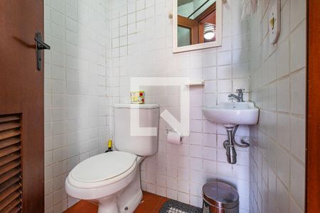 Casa à venda com 180m², 3 quartos e 2 vagasÁrea de Serviço - Banheiro