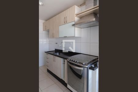 Apartamento à venda com 60m², 2 quartos e 1 vaga Apartamento à venda com 60m², 2 quartos e 1 vagaCozinha