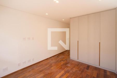 Suíte 1 de casa de condomínio à venda com 4 quartos, 583m² em Santo Amaro, São Paulo