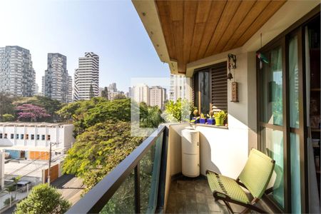 Apartamento à venda com 3 quartos, 117m² em Jardim Paulista, São Paulo
