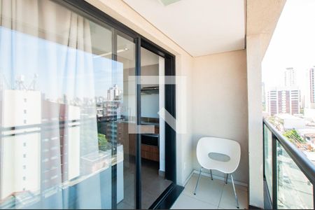 Varanda de kitnet/studio para alugar com 1 quarto, 35m² em Sumarezinho, São Paulo
