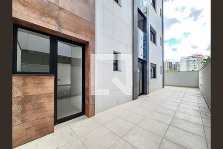 Apartamento à venda com 153m², 3 quartos e 3 vagas Apartamento à venda com 153m², 3 quartos e 3 vagasÁrea privativa