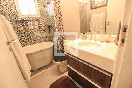 Apartamento à venda com 124m², 3 quartos e 3 vagas Apartamento à venda com 124m², 3 quartos e 3 vagasBanheiro Social