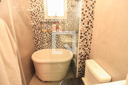 Apartamento à venda com 124m², 3 quartos e 3 vagas Apartamento à venda com 124m², 3 quartos e 3 vagasBanheiro Social