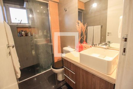 Apartamento à venda com 124m², 3 quartos e 3 vagas Apartamento à venda com 124m², 3 quartos e 3 vagasBanheiro Suíte