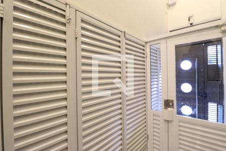 Apartamento para alugar com 39m², 1 quarto e sem vagaEntrada