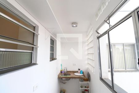 Cozinha de apartamento para alugar com 1 quarto, 39m² em Lapa, São Paulo