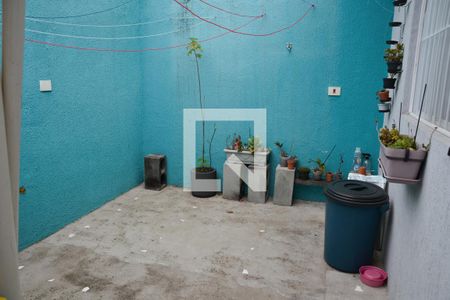 Casa à venda com 200m², 2 quartos e 2 vagasEdicula