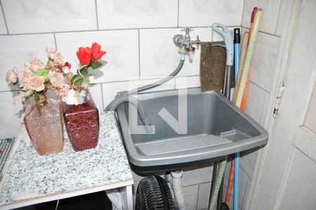 Casa à venda com 200m², 2 quartos e 2 vagasÁrea de Serviço