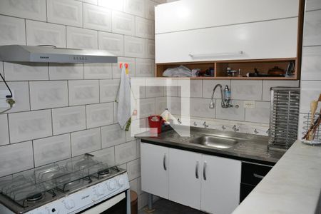 Casa à venda com 200m², 2 quartos e 2 vagasCozinha