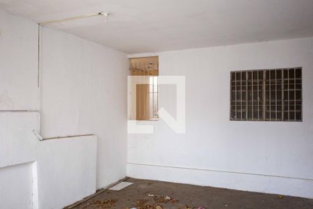 Casa à venda com 200m², 3 quartos e 2 vagas Casa à venda com 200m², 3 quartos e 2 vagasGaragem