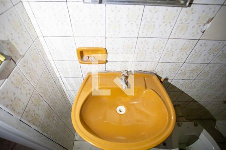 Casa à venda com 200m², 3 quartos e 2 vagas Casa à venda com 200m², 3 quartos e 2 vagasBanheiro 2