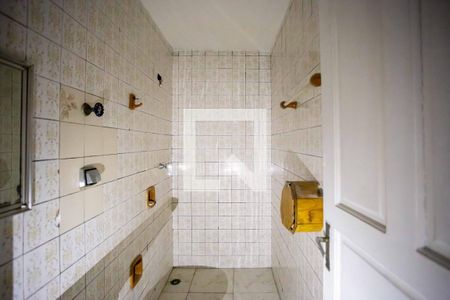 Casa à venda com 200m², 3 quartos e 2 vagas Casa à venda com 200m², 3 quartos e 2 vagasBanheiro 2