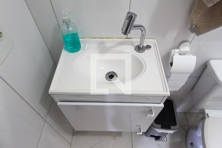 Apartamento à venda com 64m², 2 quartos e 1 vaga Apartamento à venda com 64m², 2 quartos e 1 vagaBanheiro
