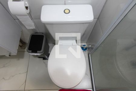 Apartamento à venda com 64m², 2 quartos e 1 vaga Apartamento à venda com 64m², 2 quartos e 1 vagaBanheiro