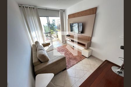 Sala de apartamento para alugar com 2 quartos, 58m² em Alto de Pinheiros, São Paulo
