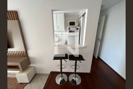 Sala de apartamento para alugar com 2 quartos, 58m² em Alto de Pinheiros, São Paulo