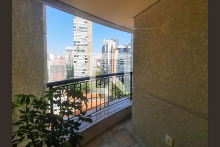 Apartamento para alugar com 39m², 1 quarto e 1 vaga Apartamento para alugar com 39m², 1 quarto e 1 vagaVaranda