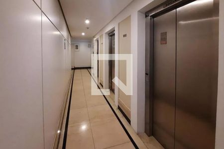 Apartamento para alugar com 39m², 1 quarto e 1 vaga Apartamento para alugar com 39m², 1 quarto e 1 vagaElevador