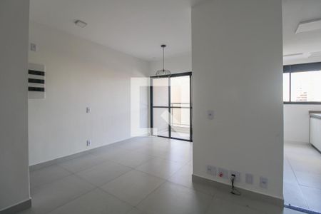 Sala de apartamento para alugar com 1 quarto, 51m² em Centro, Campinas