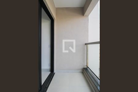 Sacada da Sala de apartamento para alugar com 1 quarto, 51m² em Centro, Campinas