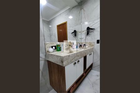 Casa à venda com 3 quartos, 211m² em Jardim Santa Adelaide, Jundiaí