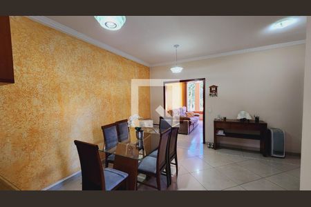 Casa à venda com 120m², 3 quartos e 1 vagaSala de Jantar