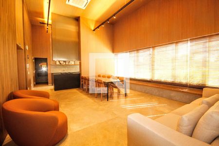 Apartamento à venda com 225m², 4 quartos e 4 vagasÁrea comum - Salão de festas