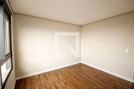 Apartamento à venda com 225m², 4 quartos e 4 vagascloset quarto  2