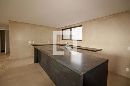 Apartamento à venda com 225m², 4 quartos e 4 vagascozinha