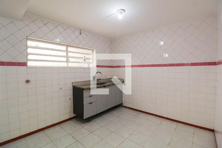 Casa para alugar com 90m², 2 quartos e 2 vagas Casa para alugar com 90m², 2 quartos e 2 vagasCozinha