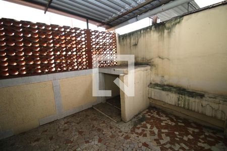 Apartamento para alugar com 81m², 2 quartos e sem vagaÁrea de Serviço