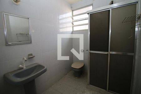 Apartamento para alugar com 81m², 2 quartos e sem vagaBanheiro