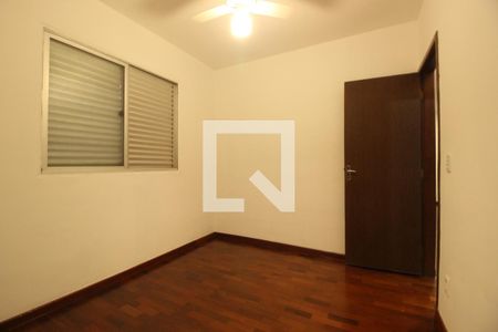 Quarto  de apartamento à venda com 3 quartos, 68m² em Buritis, Belo Horizonte
