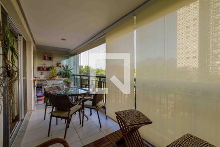 Varanda de apartamento para alugar com 2 quartos, 70m² em Barra da Tijuca, Rio de Janeiro