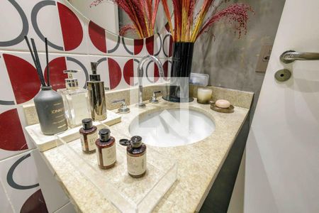 Apartamento para alugar com 70m², 2 quartos e 1 vaga Apartamento para alugar com 70m², 2 quartos e 1 vagaBanheiro Social