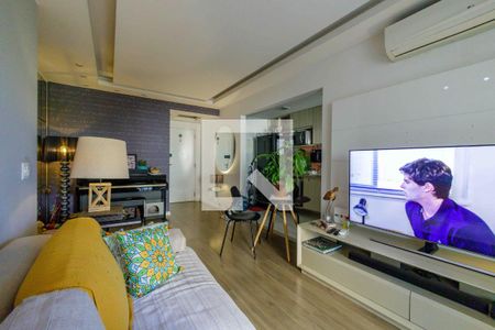 Sala de apartamento para alugar com 2 quartos, 70m² em Barra da Tijuca, Rio de Janeiro