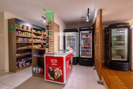 Apartamento para alugar com 70m², 2 quartos e 1 vaga Apartamento para alugar com 70m², 2 quartos e 1 vagaÁrea Comum Mercado