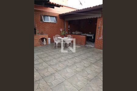 Casa à venda com 4 quartos, 170m² em Vila Kosmos, Rio de Janeiro