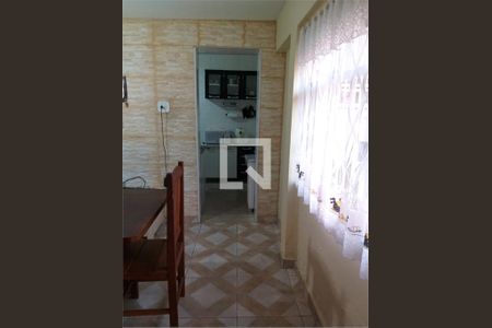 Casa à venda com 4 quartos, 170m² em Vila Kosmos, Rio de Janeiro