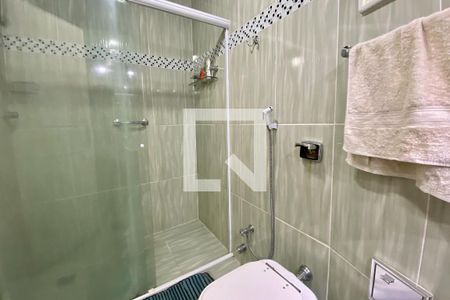 Apartamento à venda com 65m², 2 quartos e sem vaga Apartamento à venda com 65m², 2 quartos e sem vagaBanheiro