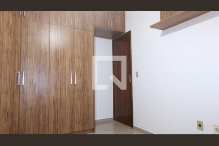 Casa à venda com 141m², 3 quartos e 2 vagas Casa à venda com 141m², 3 quartos e 2 vagasQuarto 3