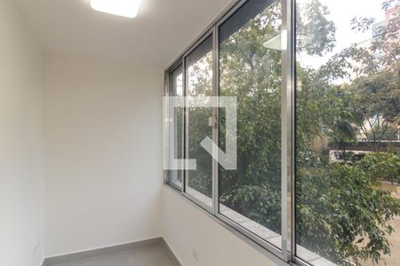 Apartamento à venda com 53m², 1 quarto e sem vaga Apartamento à venda com 53m², 1 quarto e sem vagaVaranda